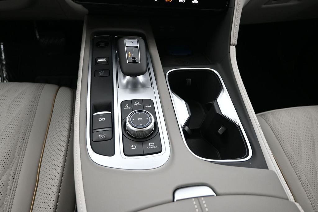 New 2027 2T GRPT SHDW INFINITI Autograph AWD image 19