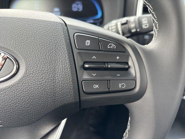 2025 Hyundai Venue SEL - Photo 19