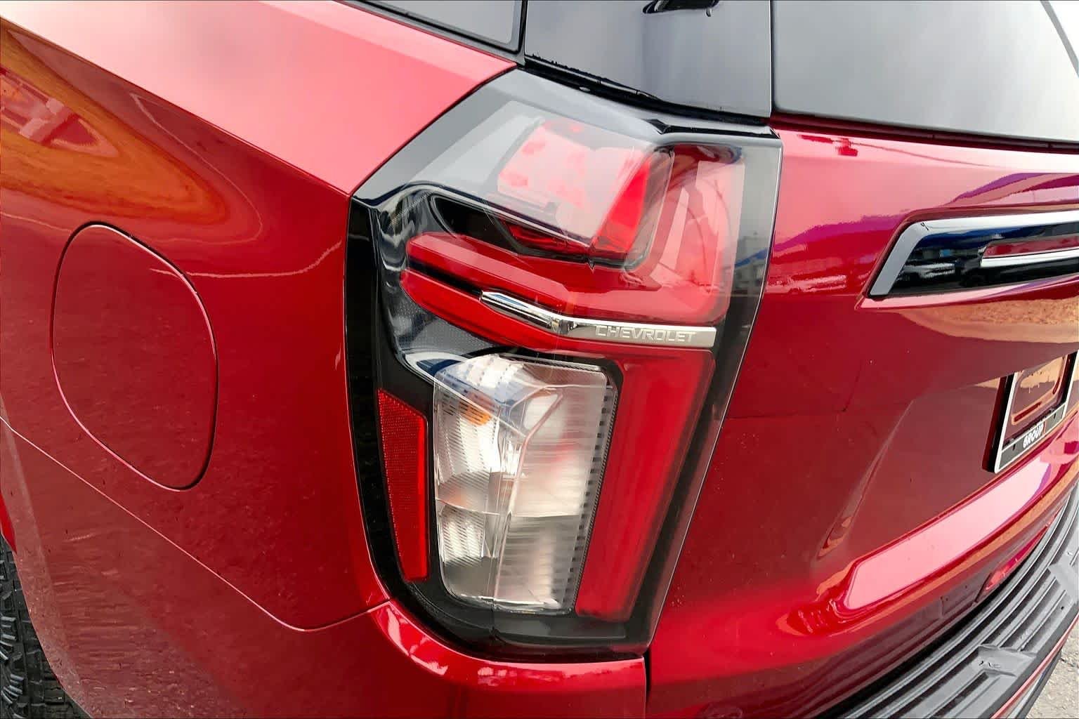 Used 2024 Radiant Red Tintcoat Chevrolet Z71 image 29