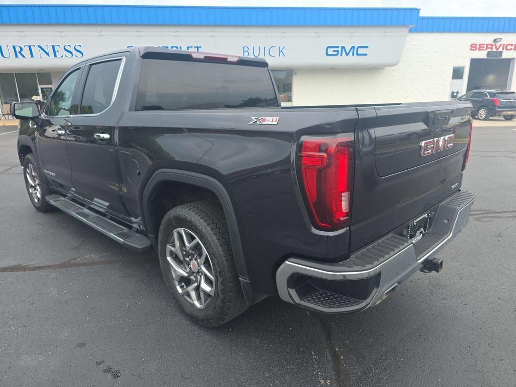 Certified Used 2023 Titanium Rush Metallic GMC SLT image 5