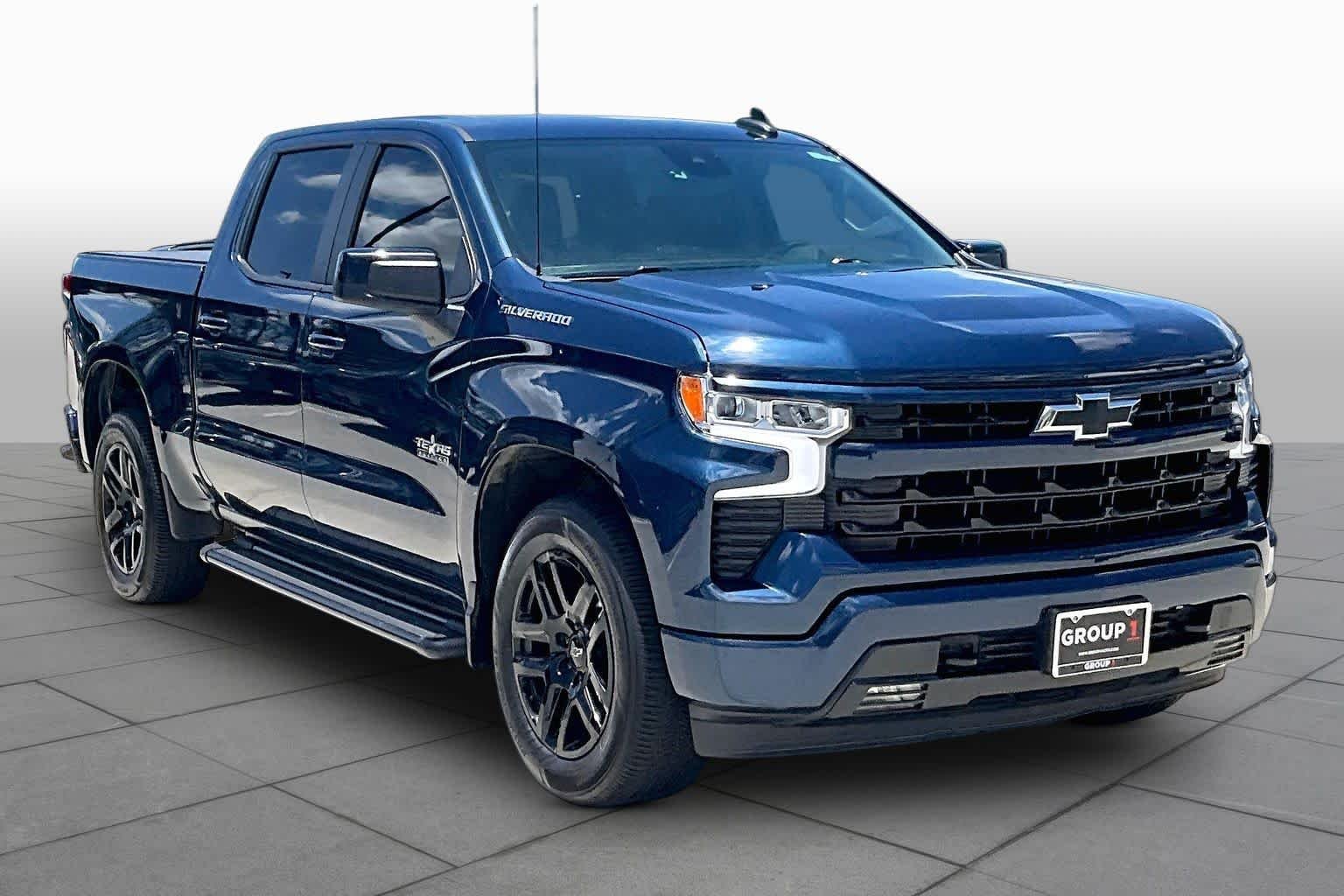 Used 2023 Northsky Blue Metallic Chevrolet RST image 3