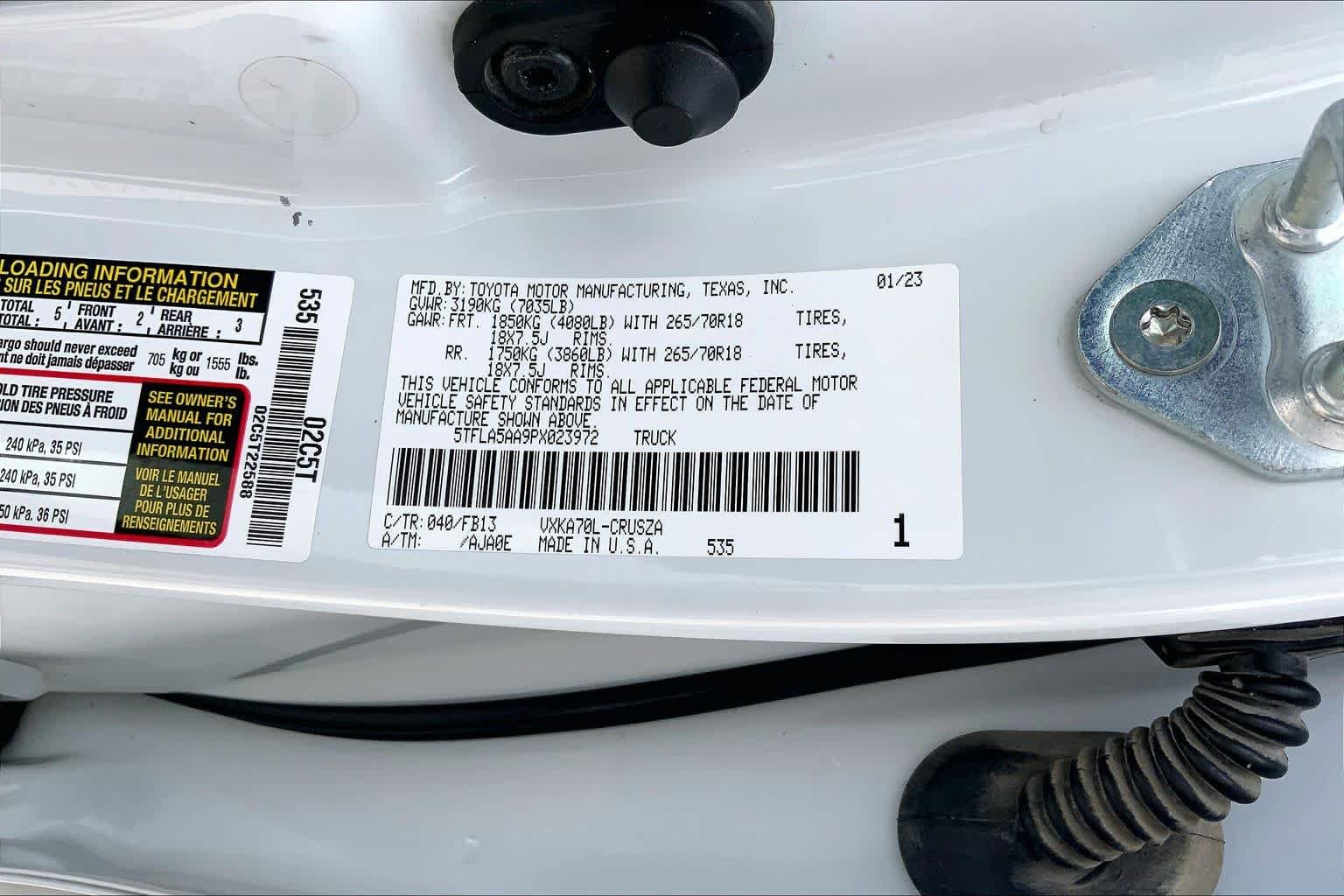 Used 2023 Ice Cap Toyota SR5 image 36