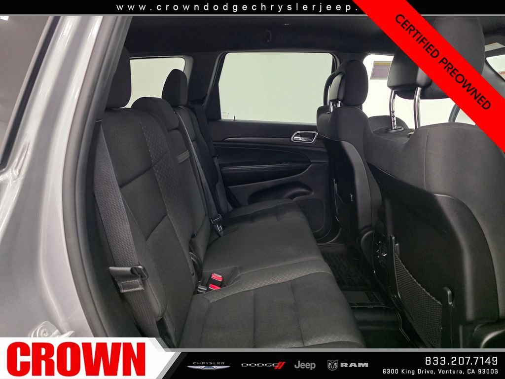 Certified Used 2018 Silver Jeep Laredo E image 15