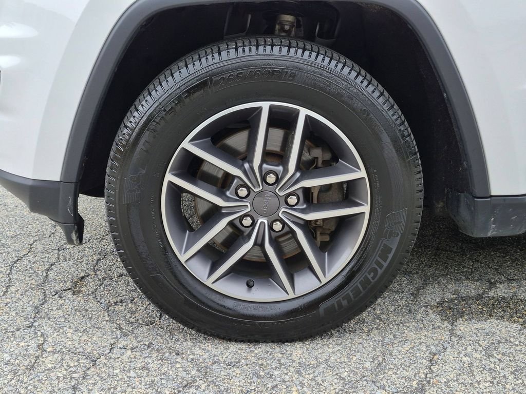 Used 2021 White Jeep Limited image 30