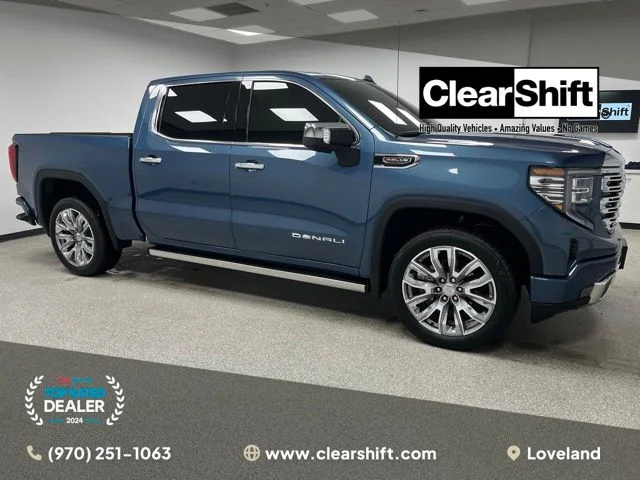 2025 GMC Sierra 4WD Crew Cab Short Box Denali's photo