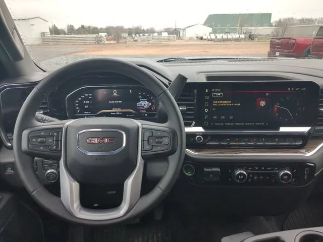 Used 2025 Titanium Rush Metallic GMC Elevation image 15