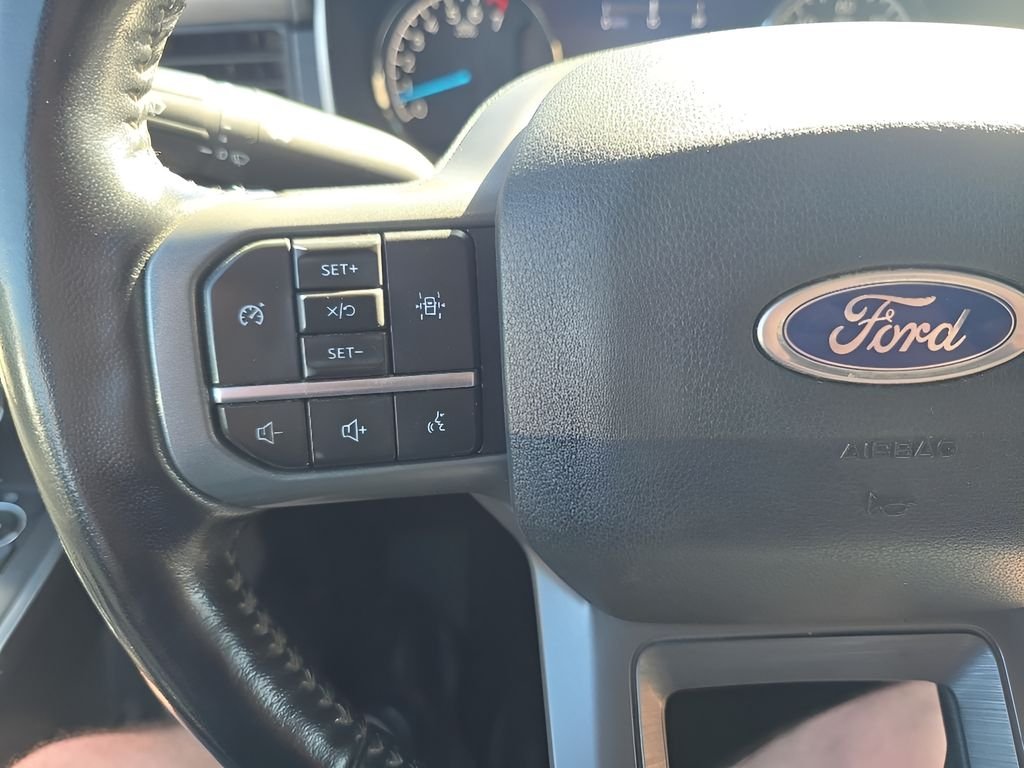 Used 2021 White Ford  image 16