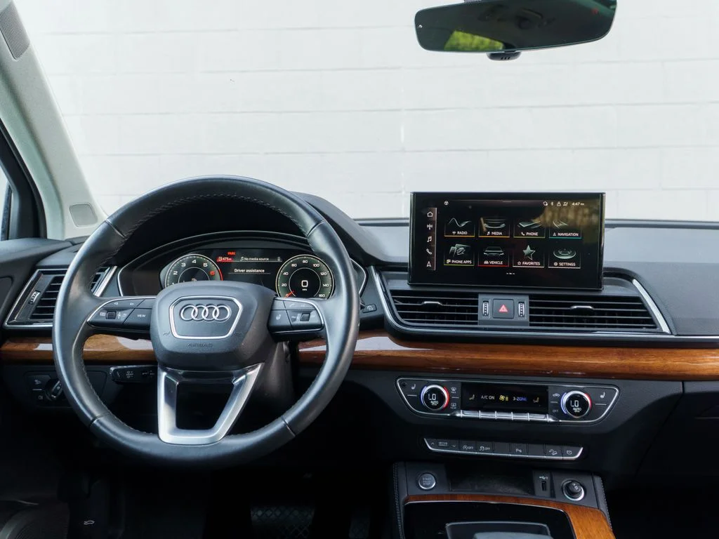 Used 2023 Silver Audi 40 Premium Plus image 22