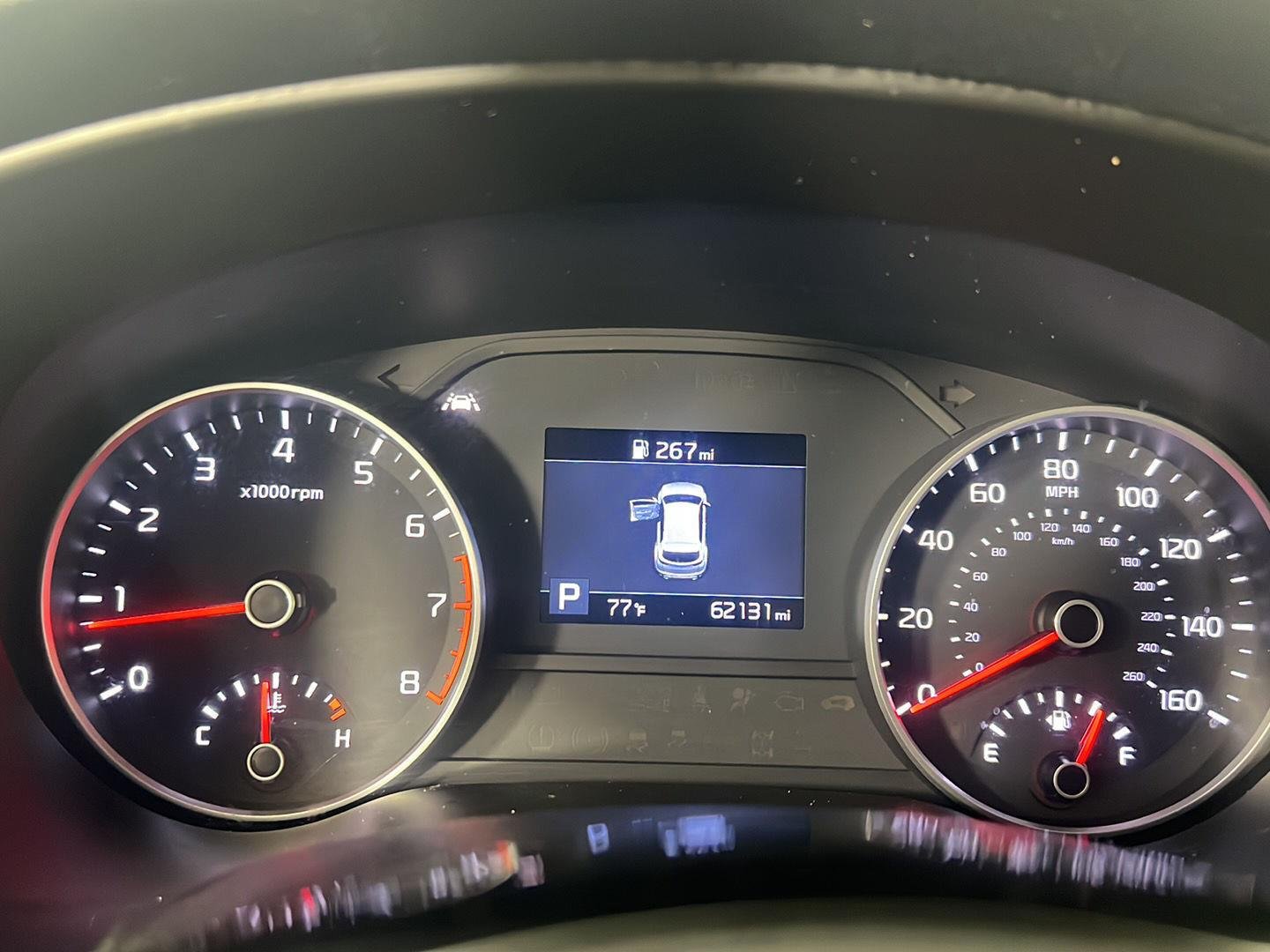 Used 2020 Clear White Kia LX image 21