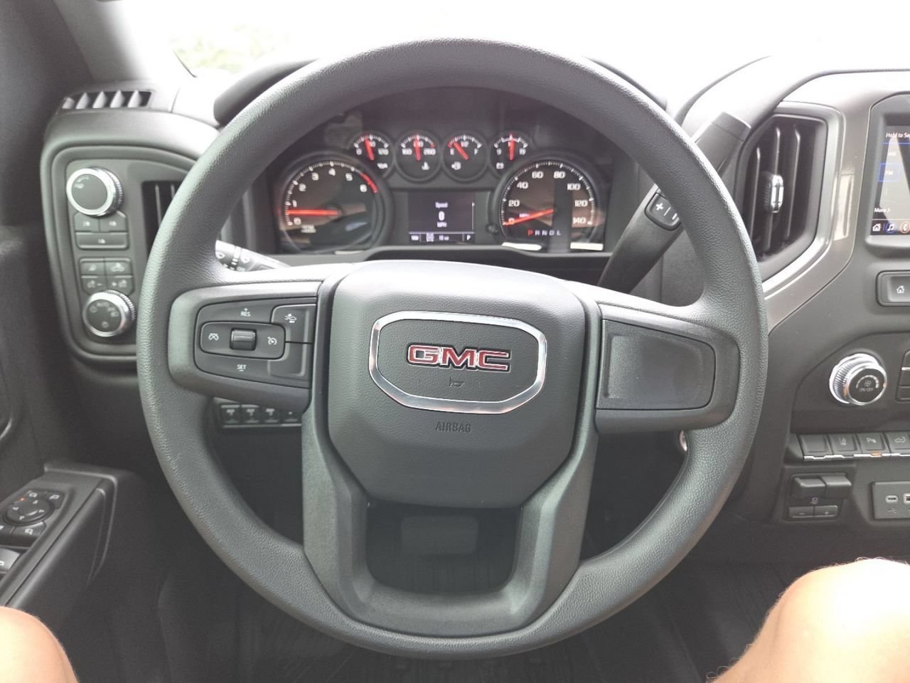 New 2026 Summit White GMC Pro image 26