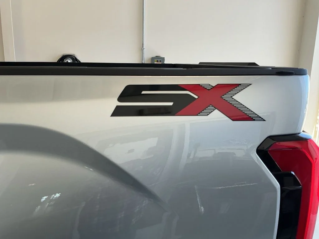 2026 Toyota Tundra SR5 - Photo 11