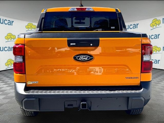 New 2026 Orange Ford Tremor image 5