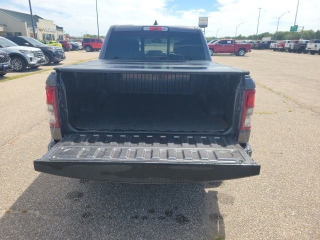 Used 2022 Crystal Metallic Ram Big Horn/Lone Star image 29