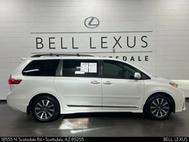 Used 2019 White Toyota Limited Premium image 3