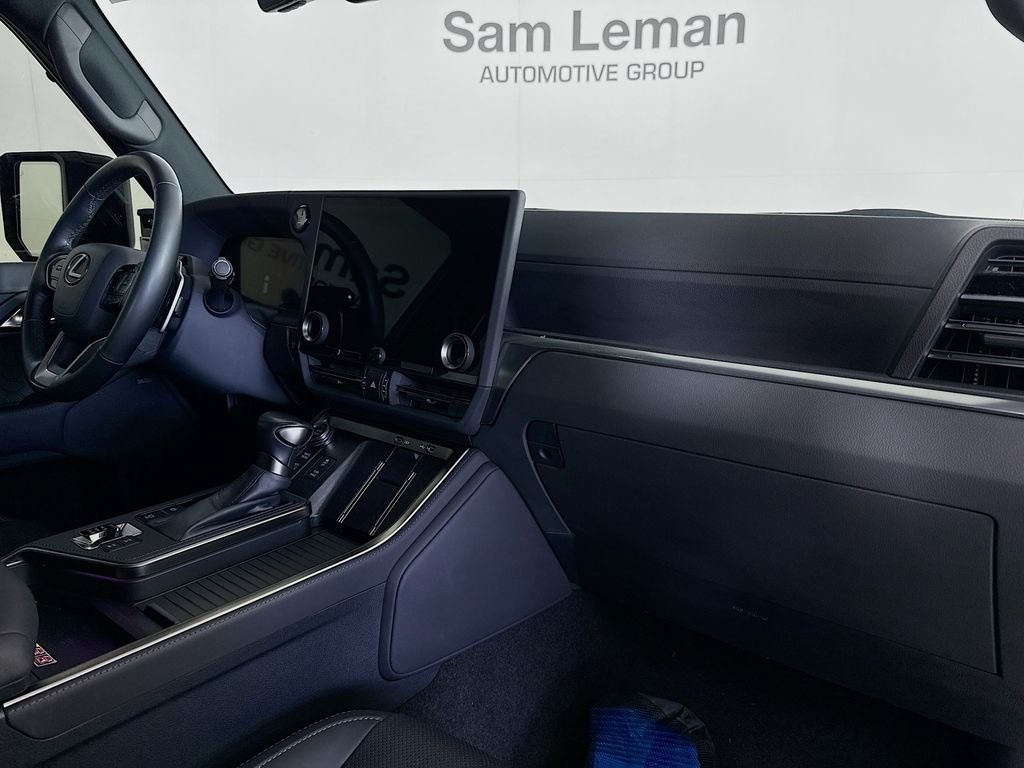 2024 Lexus GX Overtrail - Photo 30