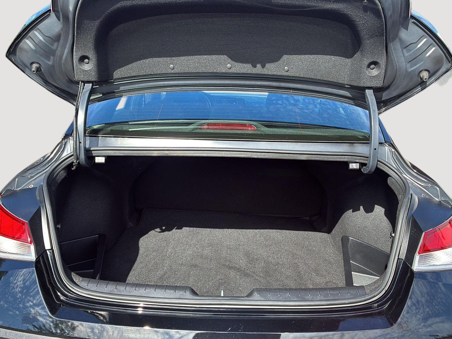 2025 Hyundai Elantra SEL - Photo 21