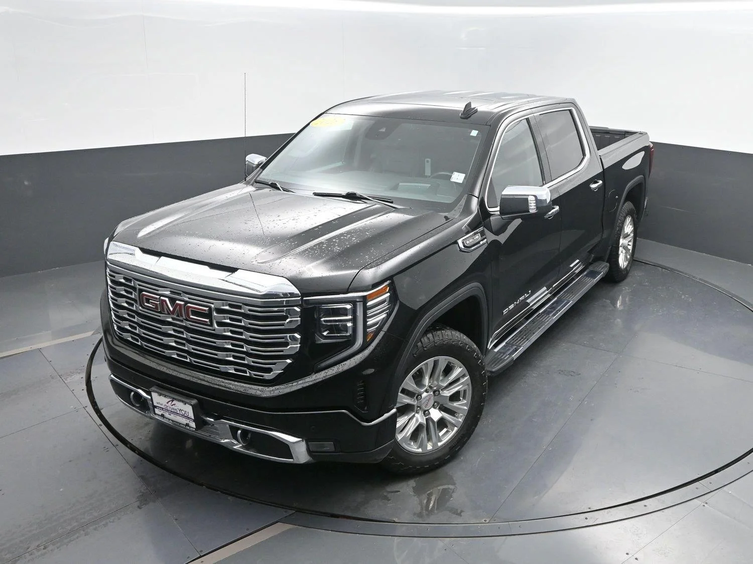 Used 2023 Onyx Black GMC Denali image 42