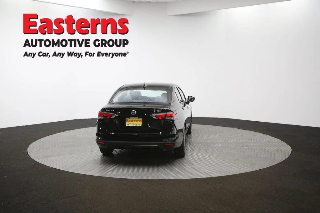 Used 2021 Black Nissan 1.6 SV image 35
