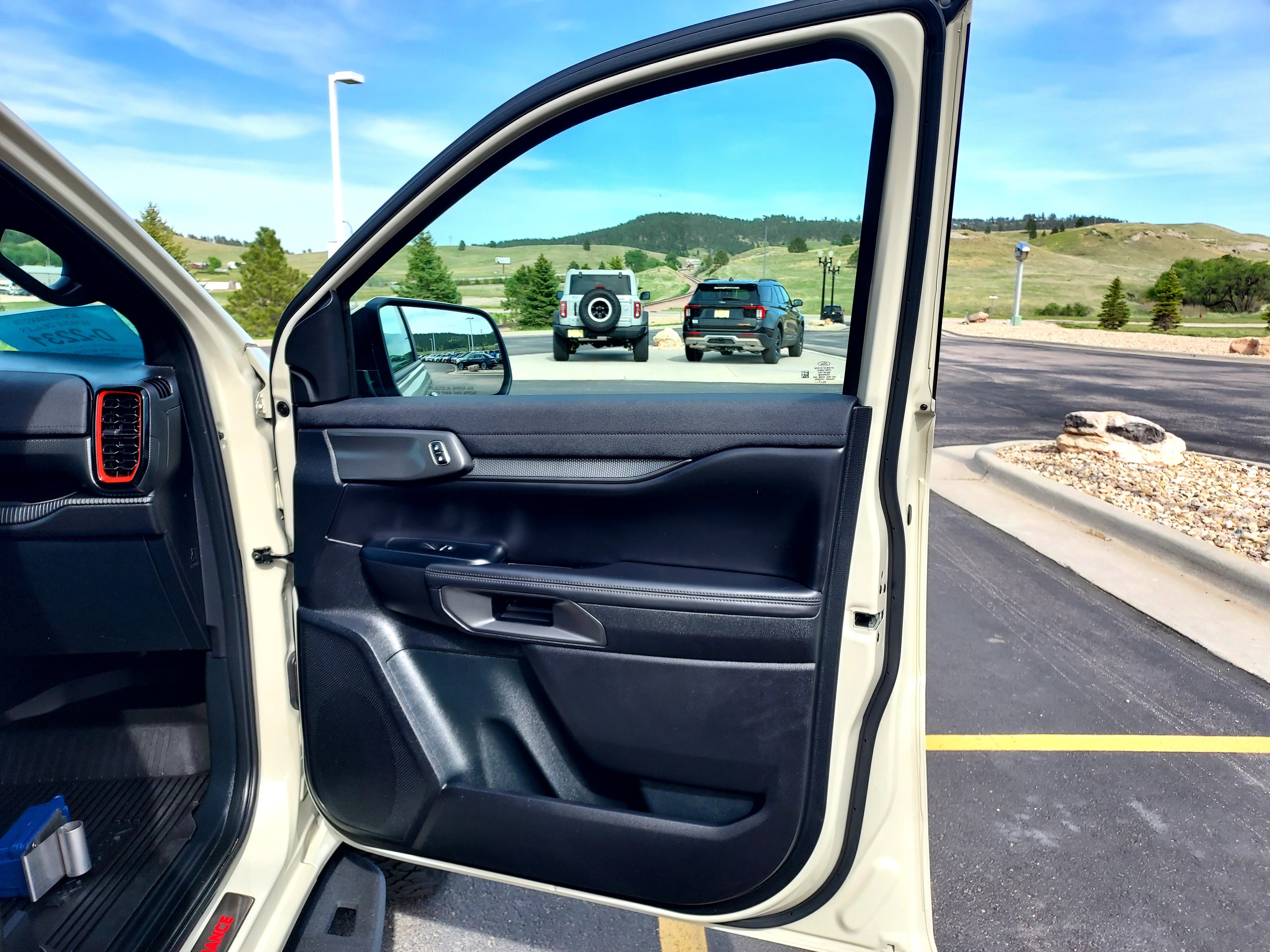 Used 2025 Desert Sand Ford Raptor image 22