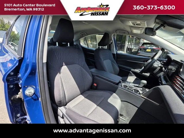 Used 2024 Predawn Gray Mica Toyota SE image 13