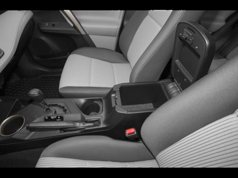 Used 2015 Magnetic Gray Metallic Toyota XLE image 15