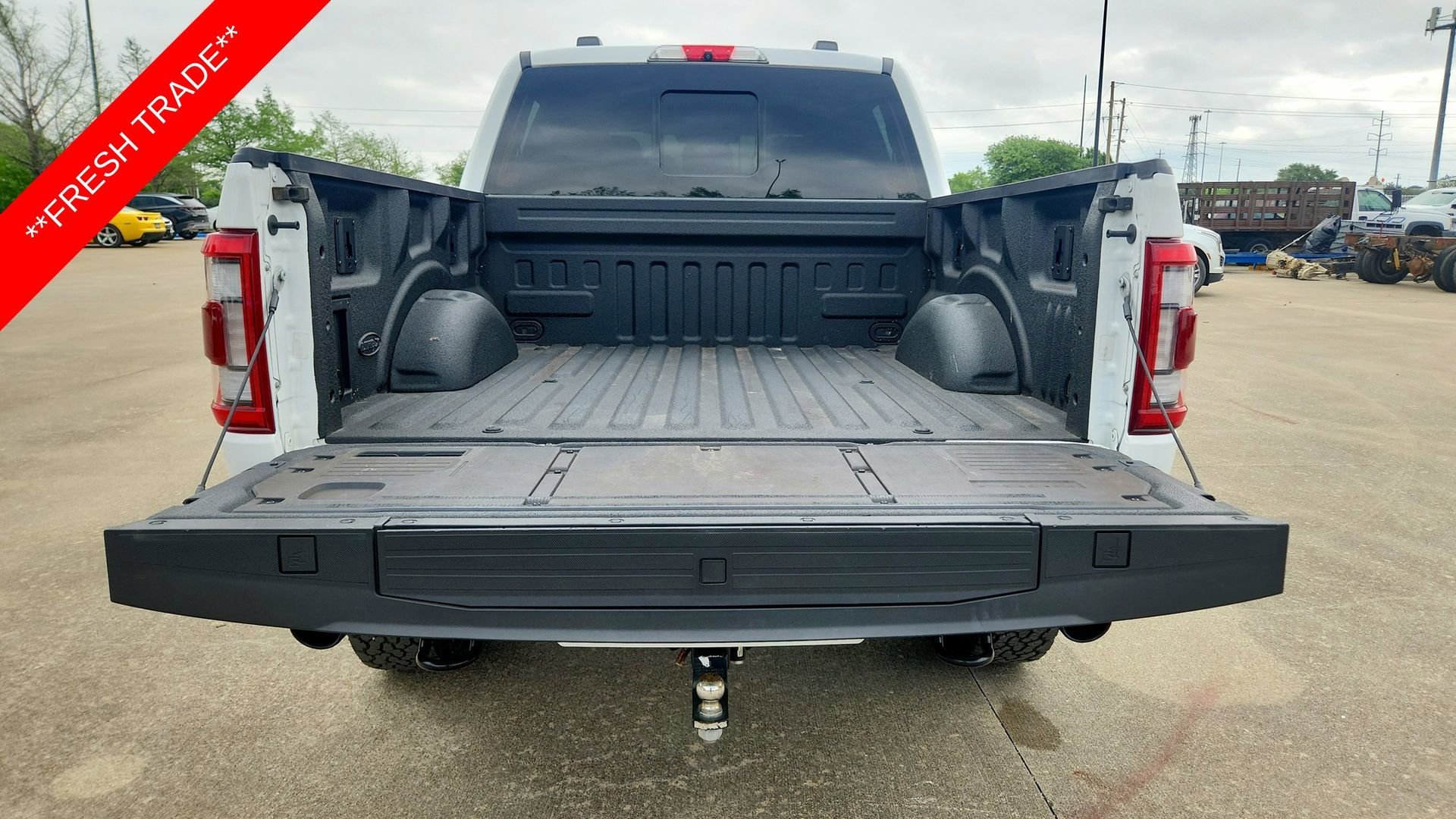 Used 2022 White Ford Tremor image 33