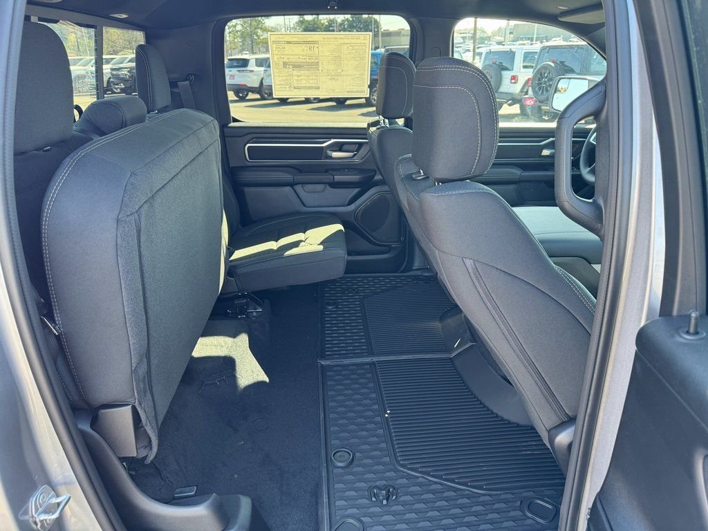 2025 RAM 1500 Big Horn/Lone Star - Photo 20