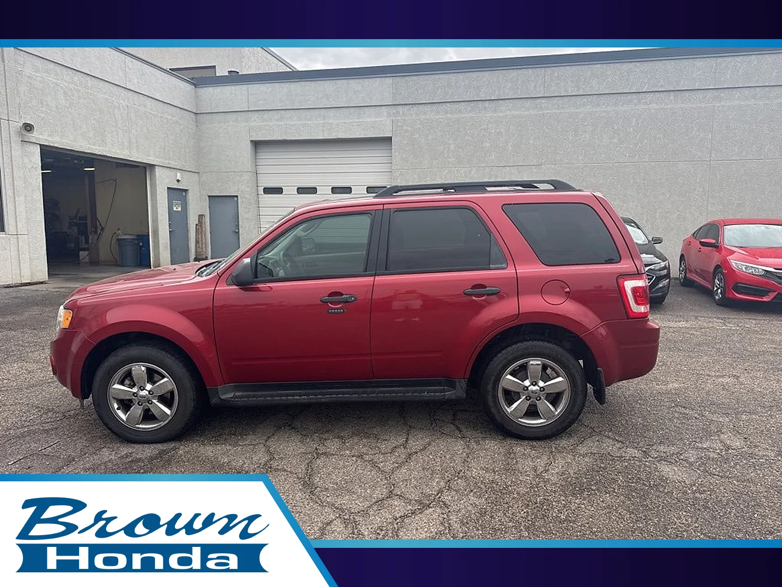 Used 2012 Toreador Red Metallic Ford XLT image 1