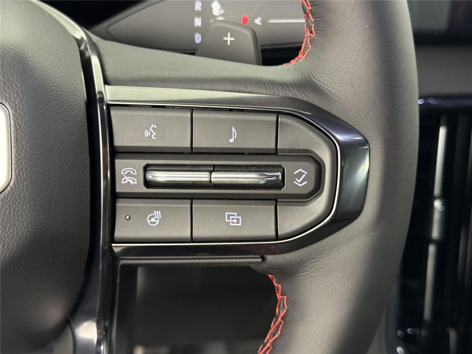 2026 GMC Yukon XL AT4 Ultimate - Photo 30