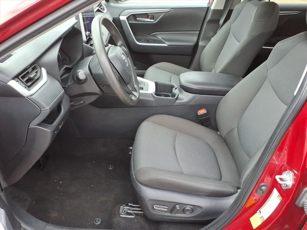 Used 2025 Red Toyota XLE image 12