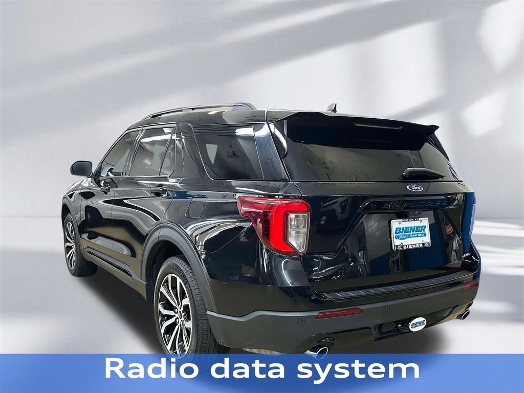 Used 2024 Black Metallic Ford ST-Line image 11