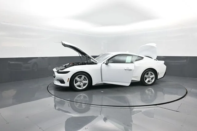 New 2026 Oxford White Ford EcoBoost® Fastback image 35