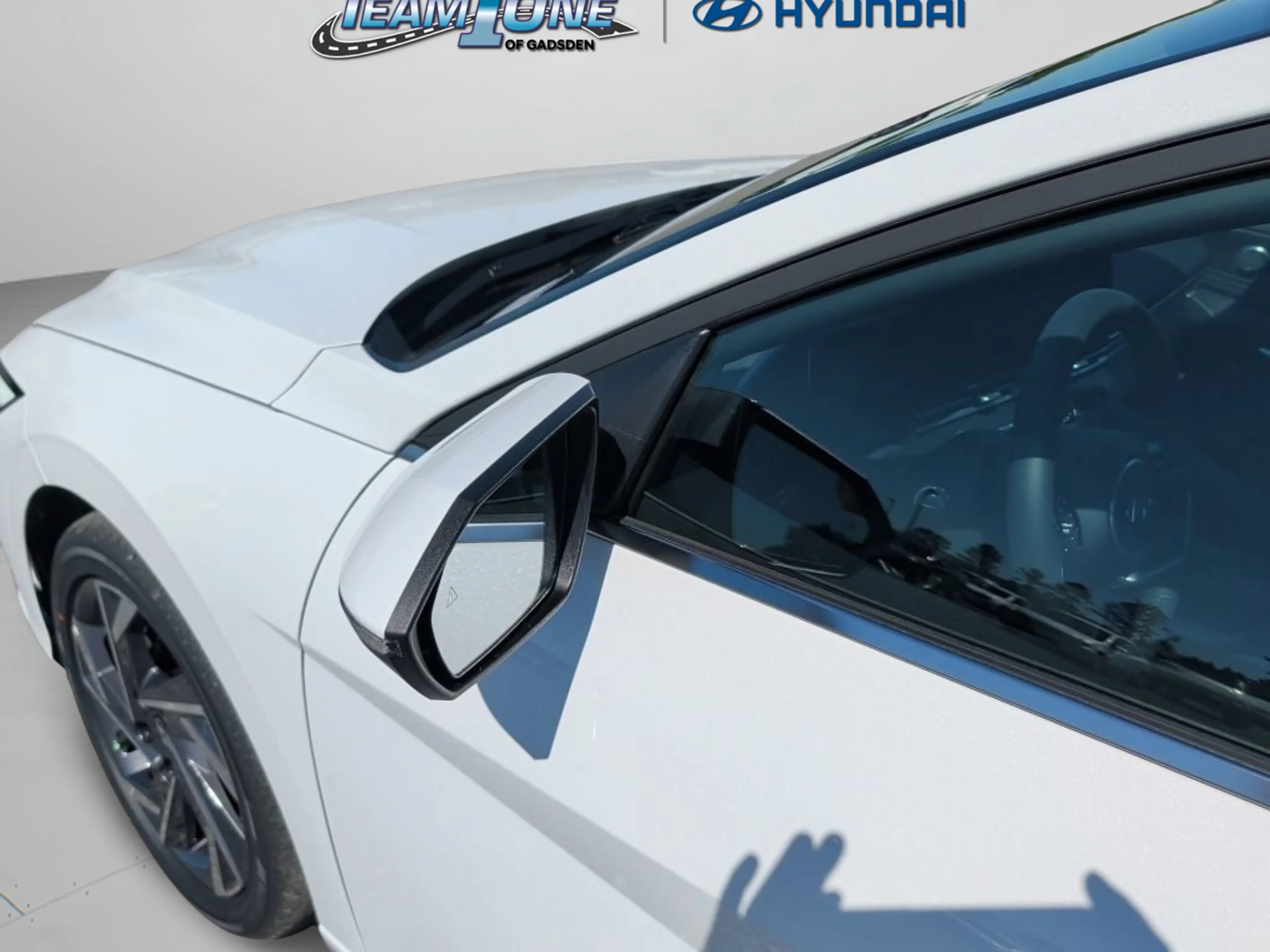 Used 2026 Serenity White Hyundai Limited image 30