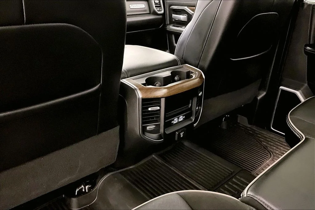 Used 2024 Black Ram Laramie image 11