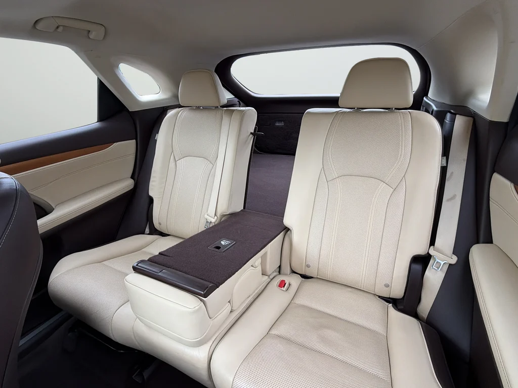 Used 2016 Blue Lexus 350 image 42