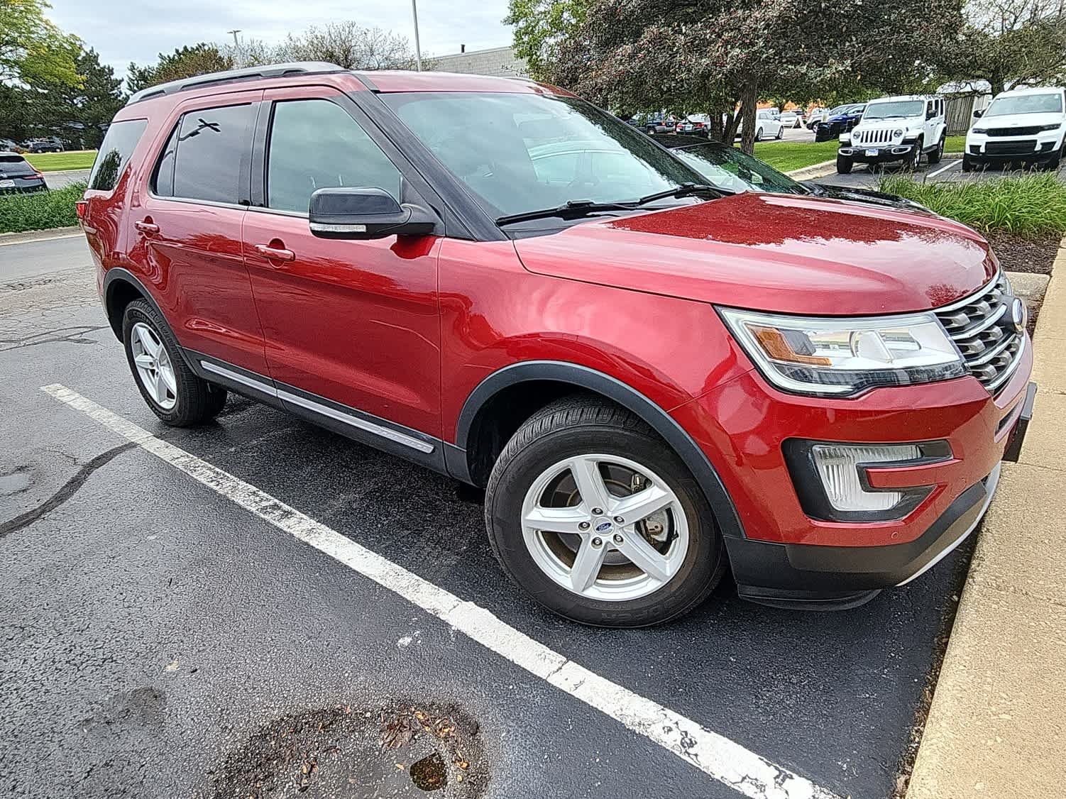 2017 Ford Explorer XLT