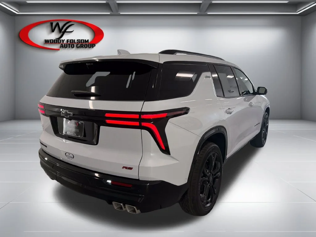 New 2027 Polar White Tricoat Chevrolet RS image 6