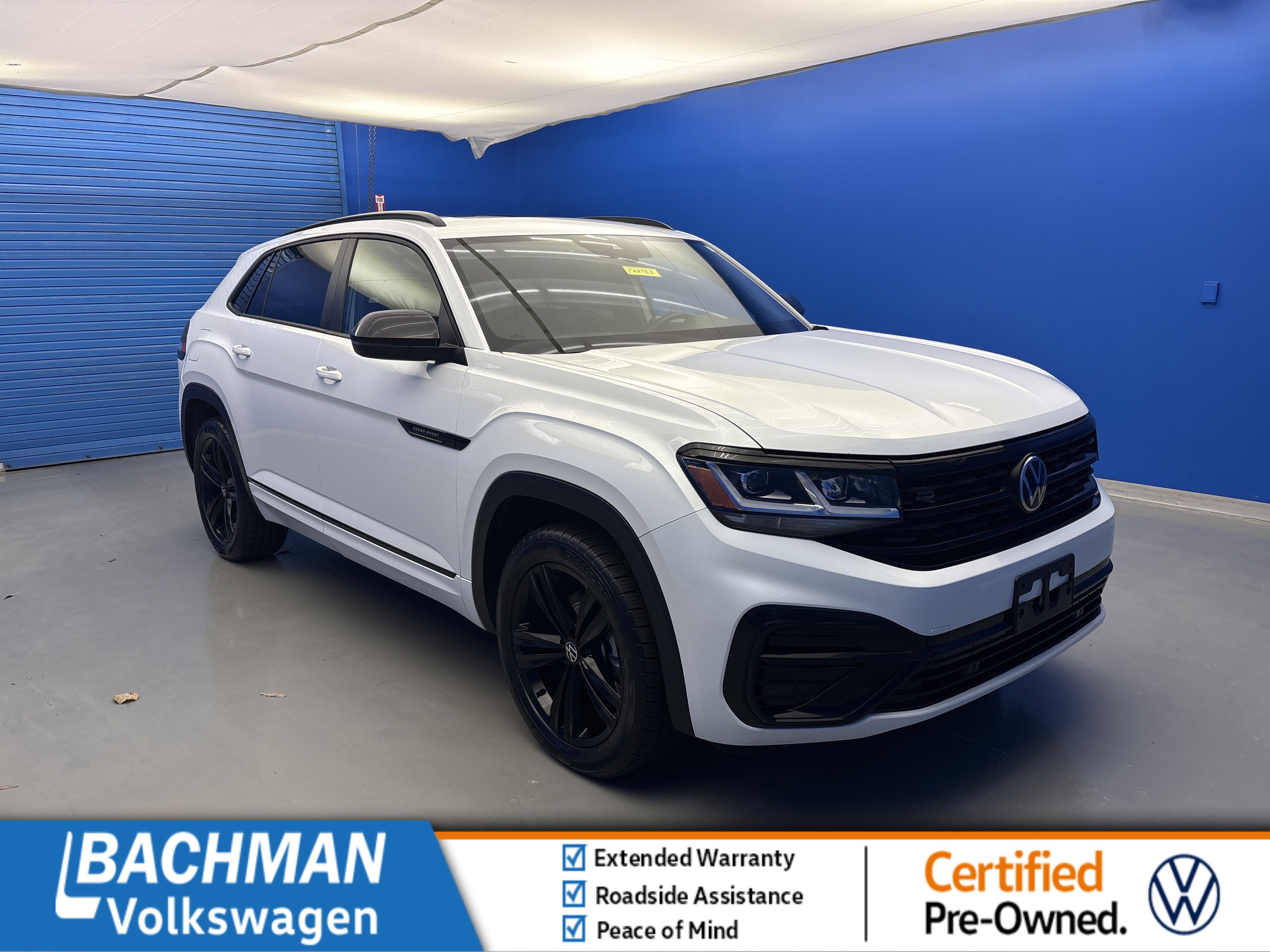 2023 Volkswagen Atlas Cross Sport SEL R-Line Black