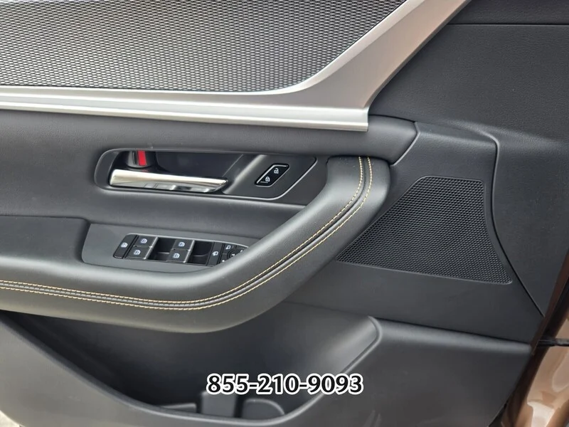 2026 Mazda CX-70 Premium Package - Photo 21