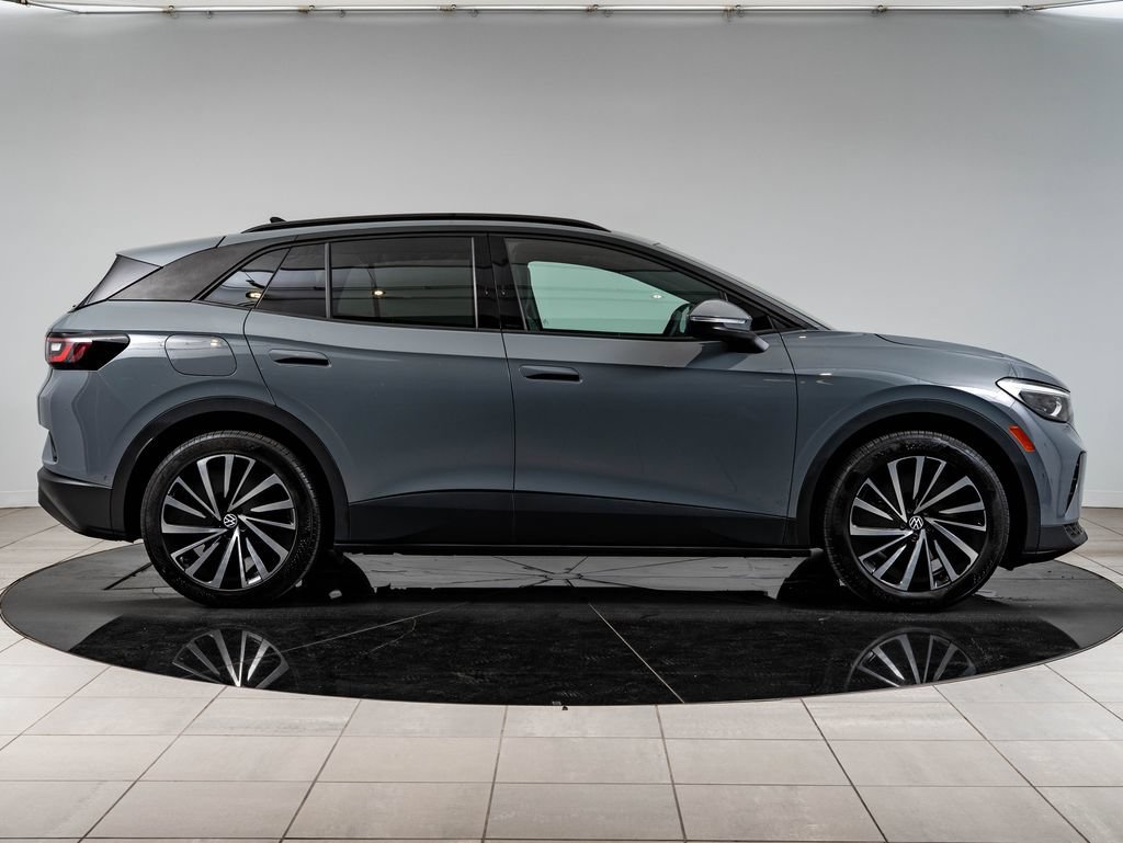 Used 2024 Pure Gray Volkswagen Standard image 11