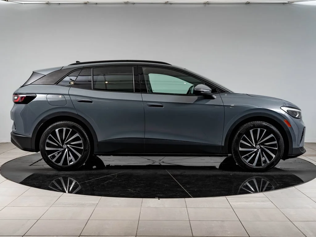 Used 2024 Pure Gray Volkswagen Standard image 11