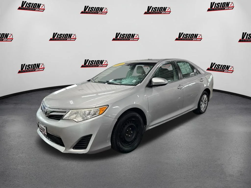 2014 Toyota Camry LE