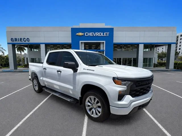 New 2026 Summit White Chevrolet Custom image 1