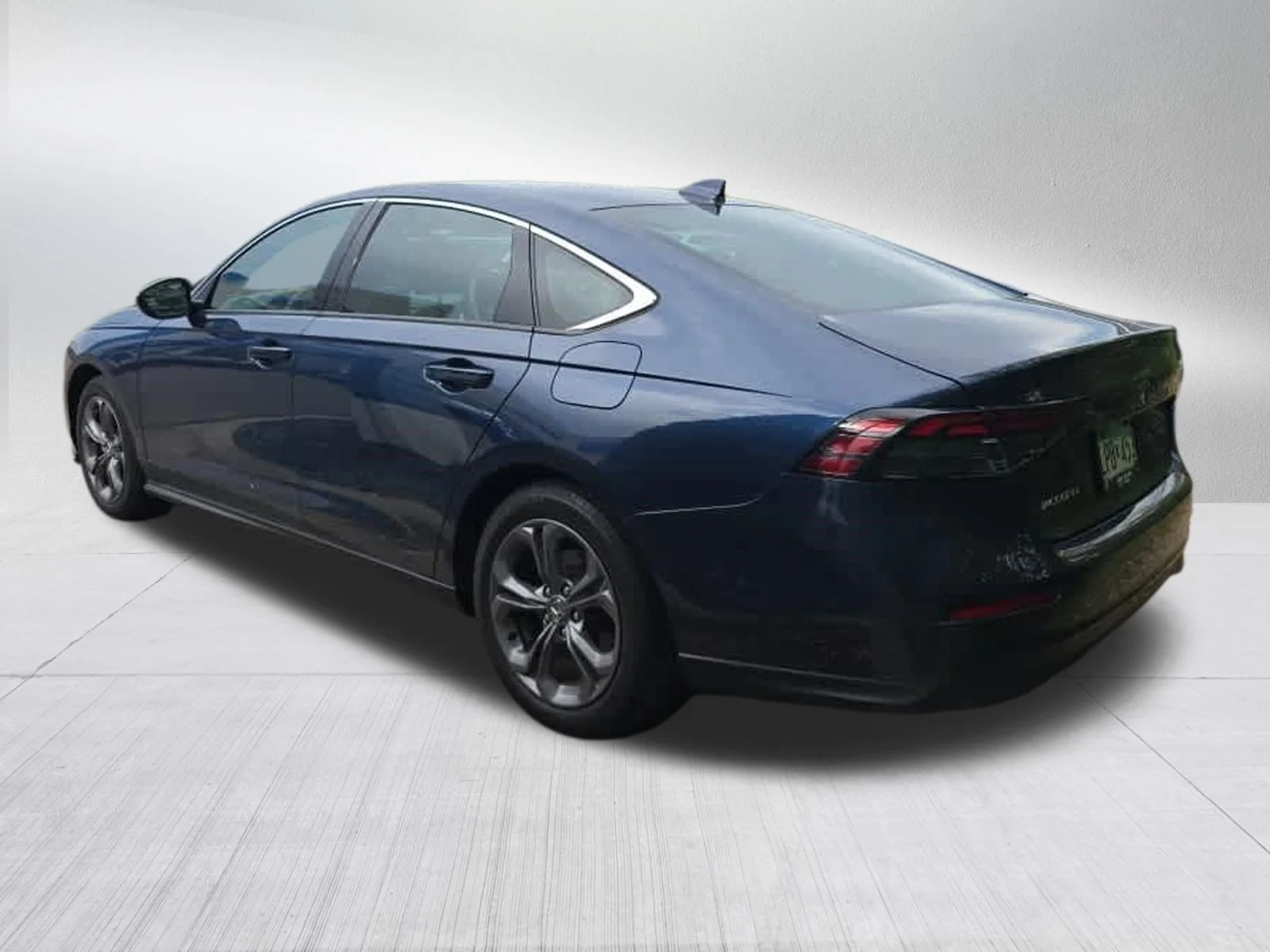 2024 Honda Accord EX - Photo 17