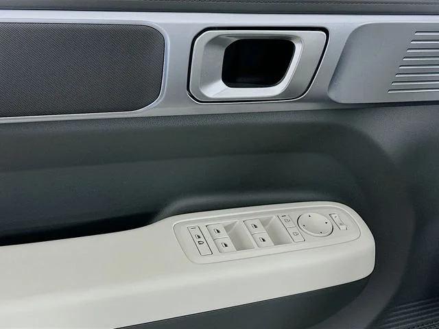 New 2026 Hyundai SANTA FE SE