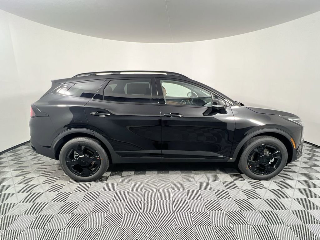 New 2026 Fusion Black Kia X-Line image 2