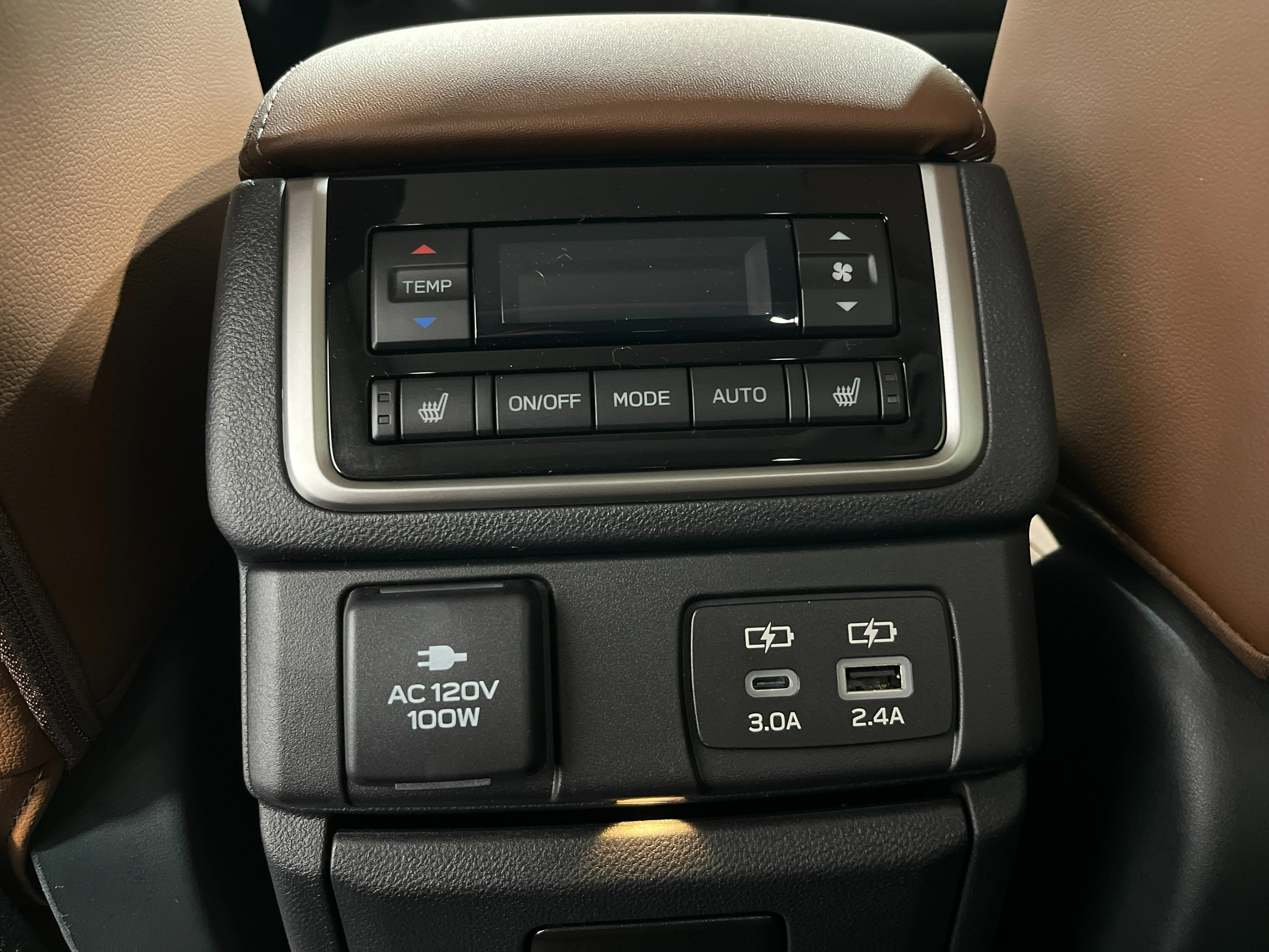 2026 Subaru Ascent Touring - Photo 23
