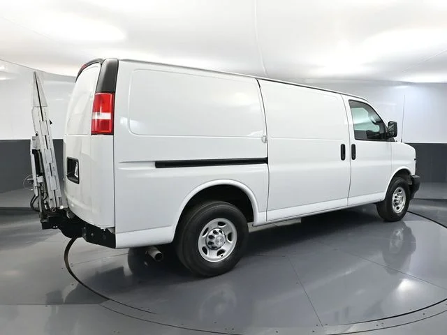 Used 2019 White Chevrolet Work Van image 4