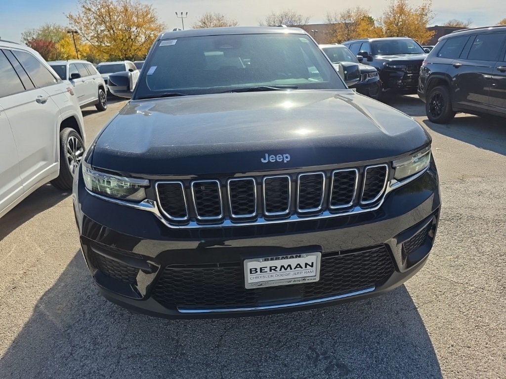 2025 Toyota RAV4 Laredo X photo 2