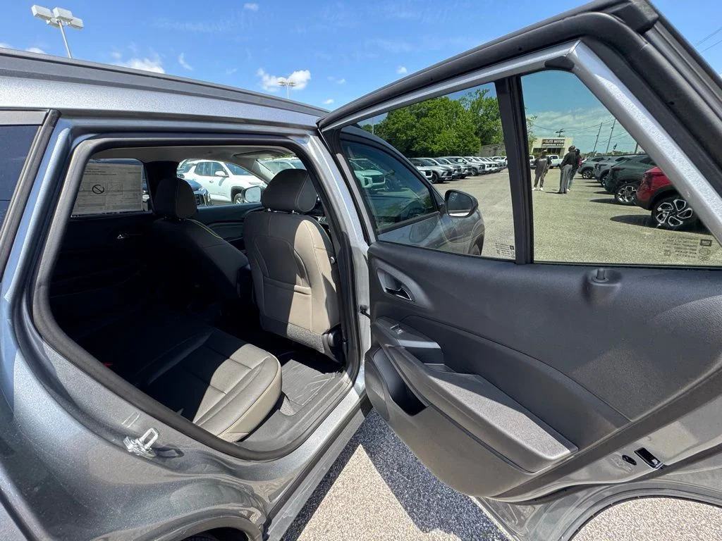 New 2026 Sterling Gray Metallic Chevrolet ACTIV image 21
